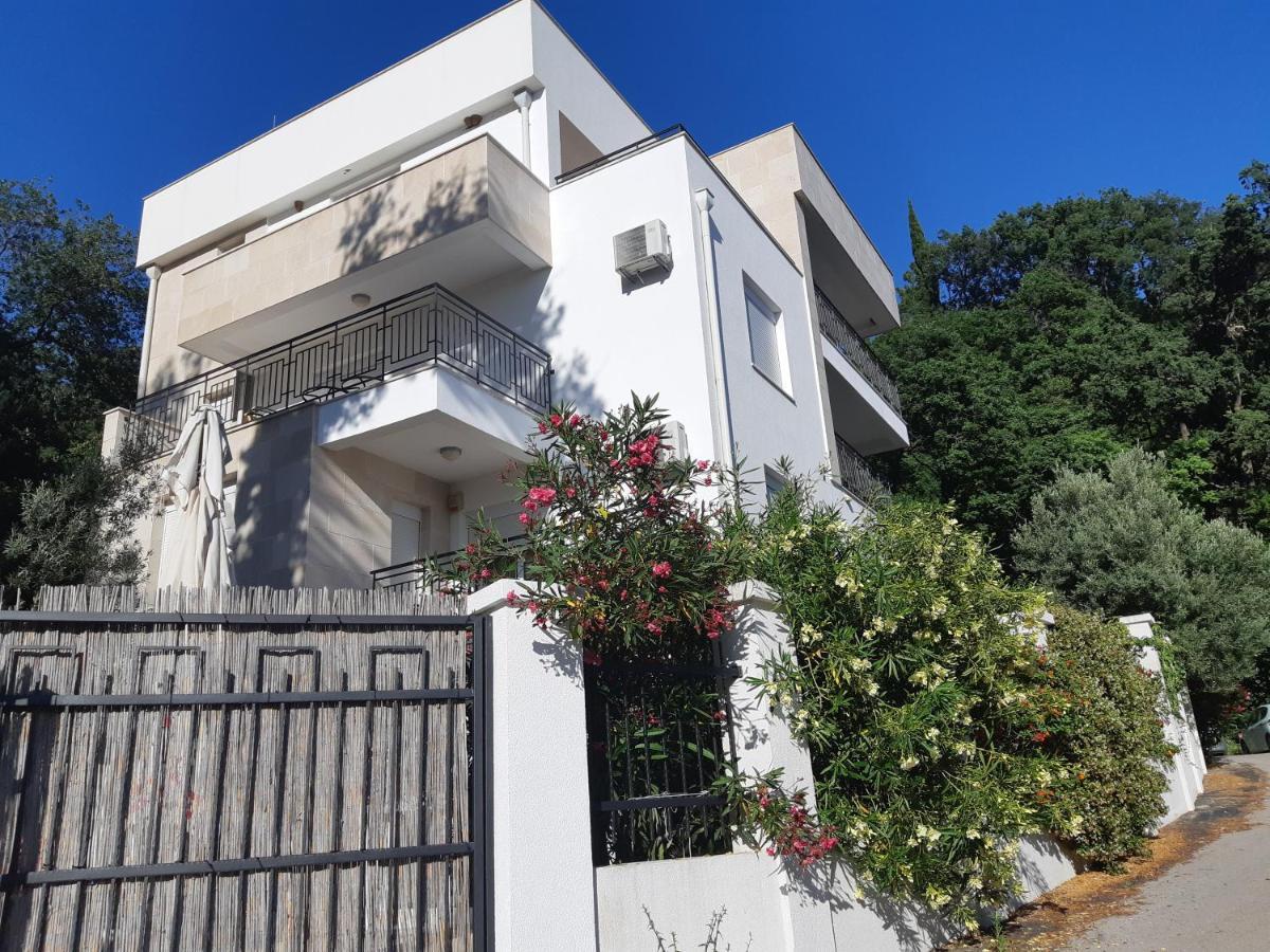 Apartments Villa Simonovic Petrovac Zewnętrze zdjęcie