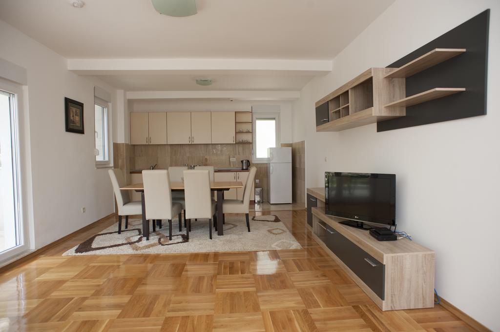 Apartments Villa Simonovic Petrovac Zewnętrze zdjęcie