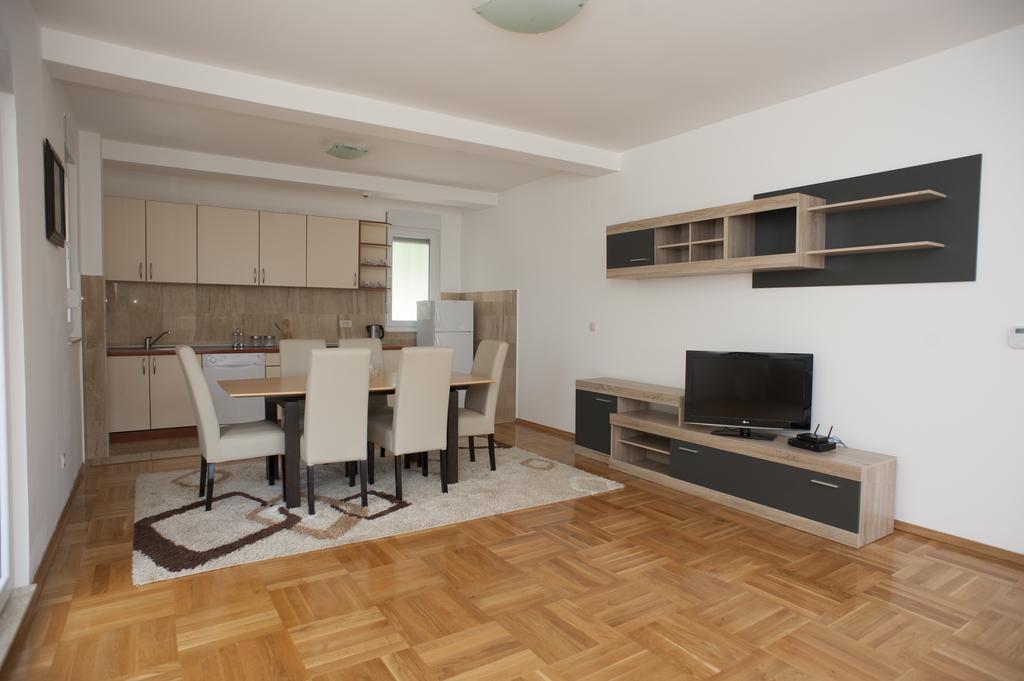 Apartments Villa Simonovic Petrovac Zewnętrze zdjęcie