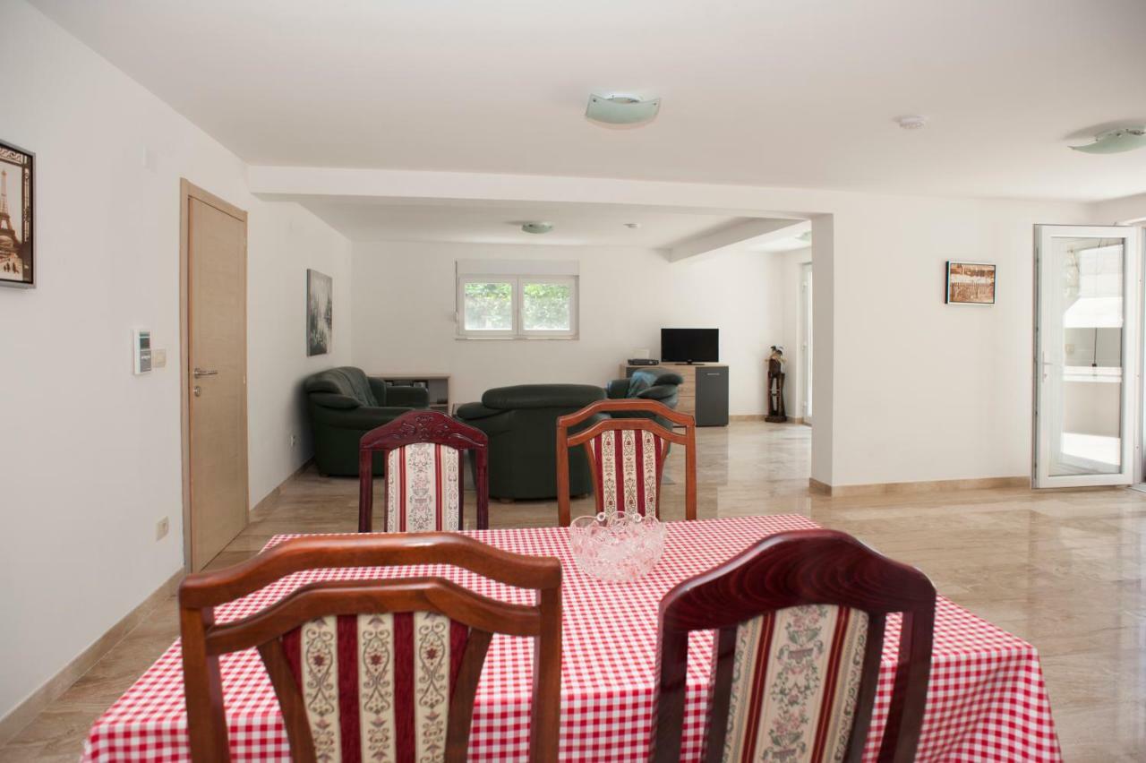 Apartments Villa Simonovic Petrovac Zewnętrze zdjęcie